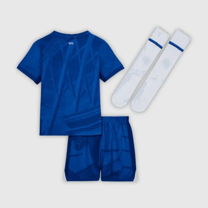Chelsea chelsea nike heimstadion minikit 2025-26 – kleine jugendliche Trikot - Exklusive Chelsea Fußballbekleidung Chelsea chelsea nike heimstadion minikit 2025-26 – kleine jugendliche Trikot - Exklusive Chelsea Fußballbekleidung