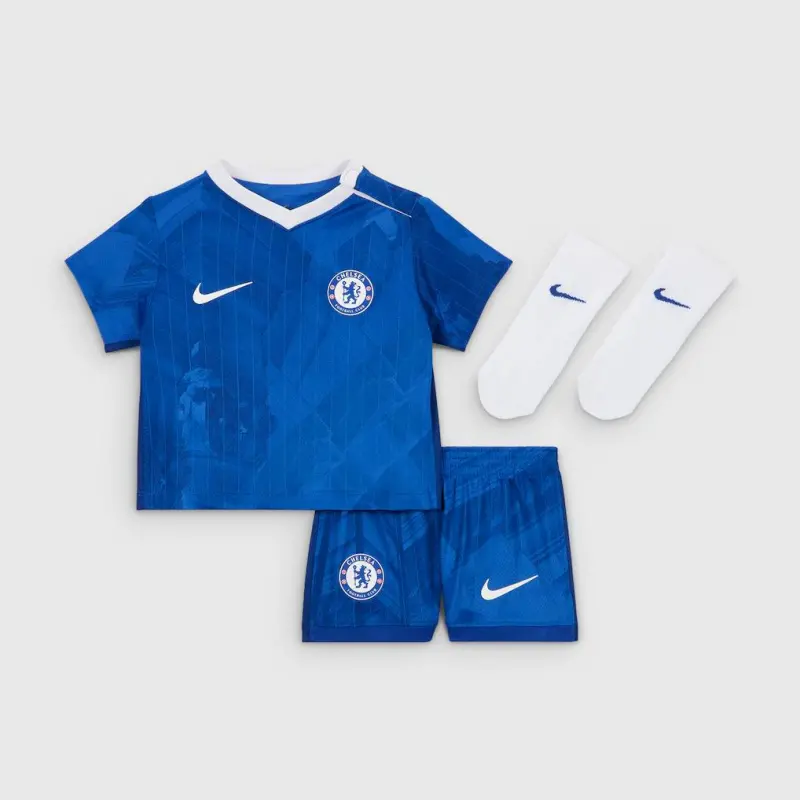 Chelsea chelsea nike home stadium minikit 2025-26 – kleinkinder Trikot - Exklusive Chelsea Fußballbekleidung Chelsea chelsea nike home stadium minikit 2025-26 – kleinkinder Trikot - Exklusive Chelsea Fußballbekleidung